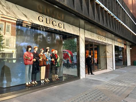 gucci londen|Meer.